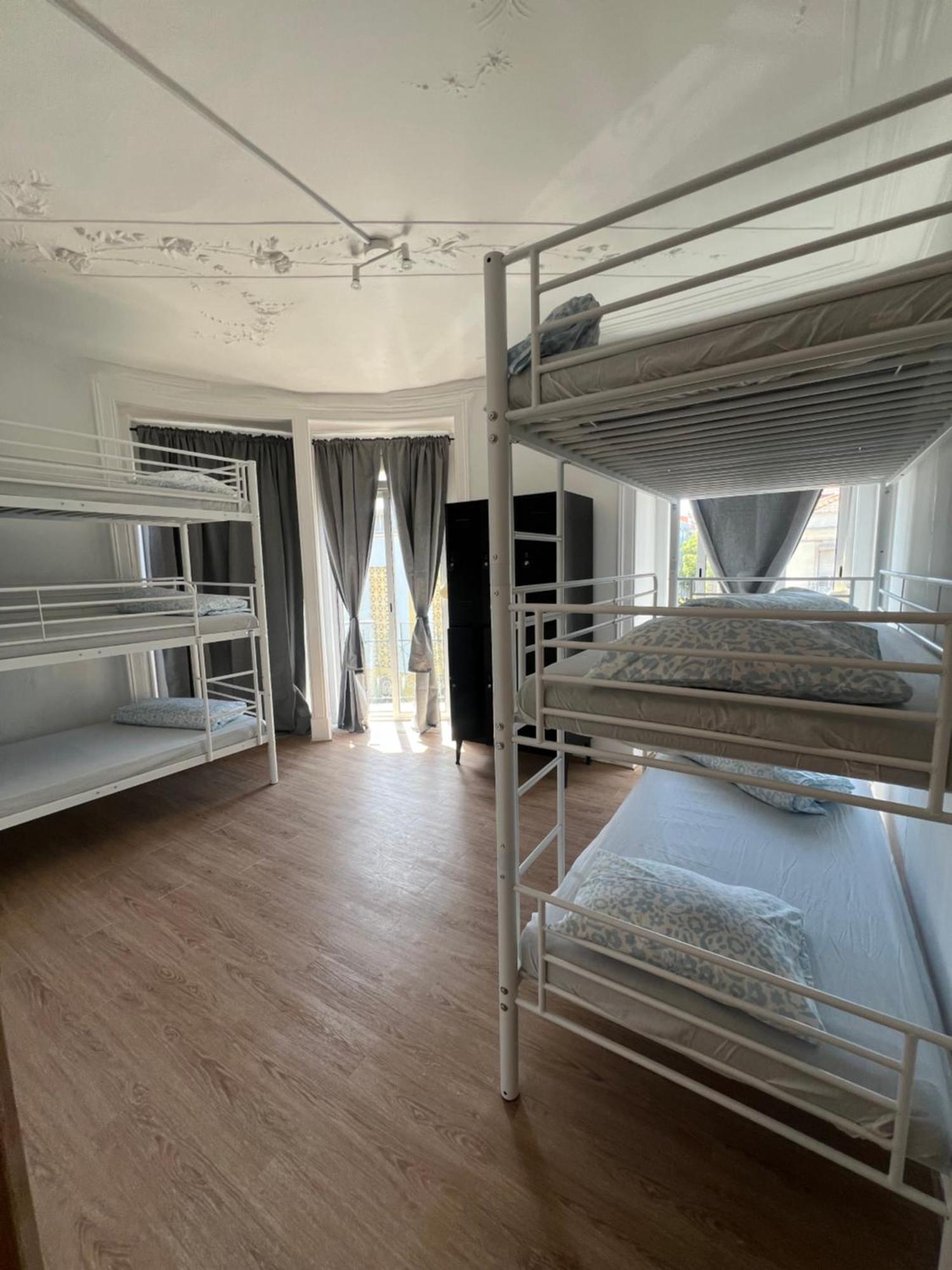 Bagetti Hostel Only For Girls Lisboa Екстериор снимка