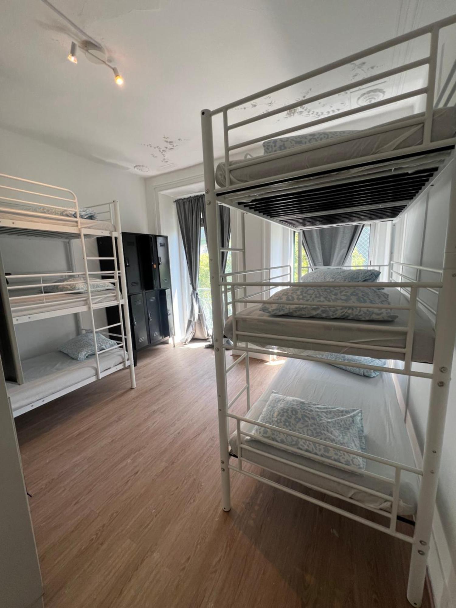 Bagetti Hostel Only For Girls Lisboa Екстериор снимка